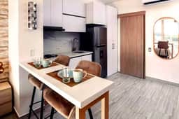 Modern Ocean View Studio Near the Beach