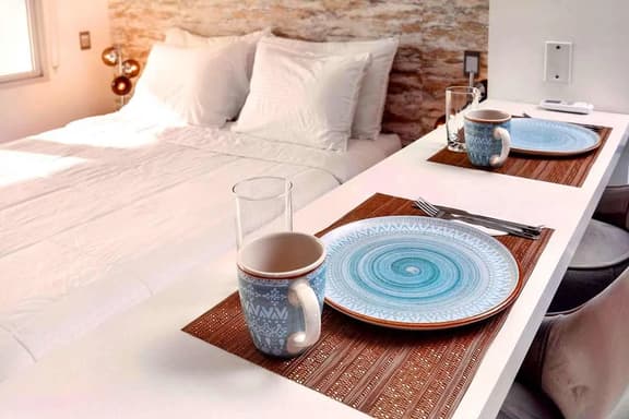 Modern Ocean View Studio Near the Beach
