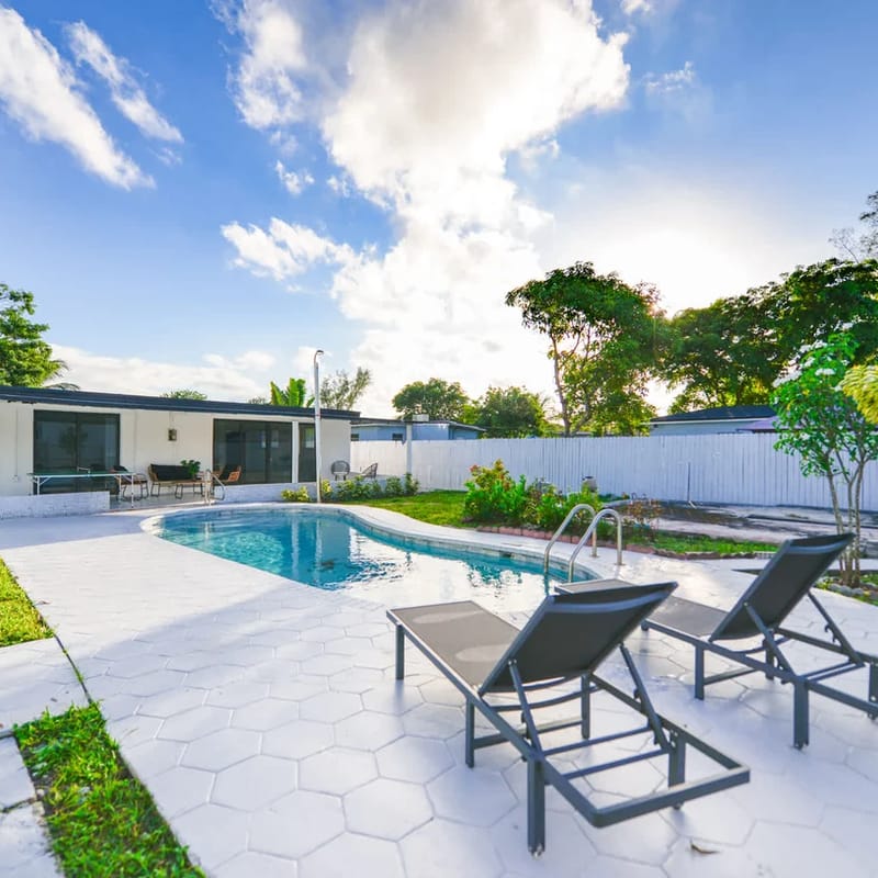 North Miami - 415